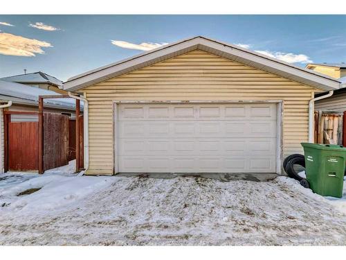 294 Everglen Rise Sw, Calgary, AB - Outdoor With Exterior