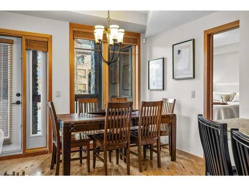 101-505 Spring Creek Drive, Canmore, AB - Indoor Photo Showing Dining Room