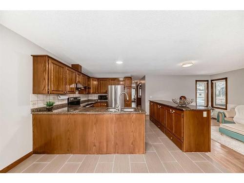 80 Suncastle Crescent Se, Calgary, AB - Indoor Photo Showing Kitchen