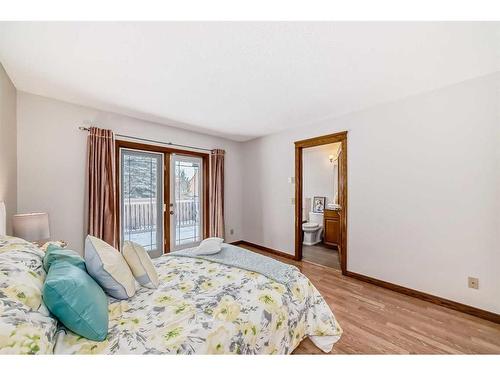 80 Suncastle Crescent Se, Calgary, AB - Indoor Photo Showing Bedroom