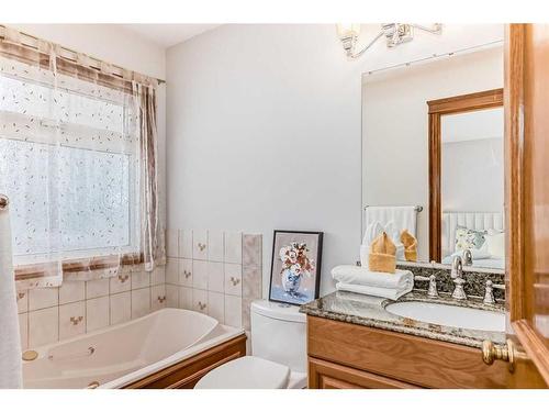 80 Suncastle Crescent Se, Calgary, AB - Indoor Photo Showing Bathroom