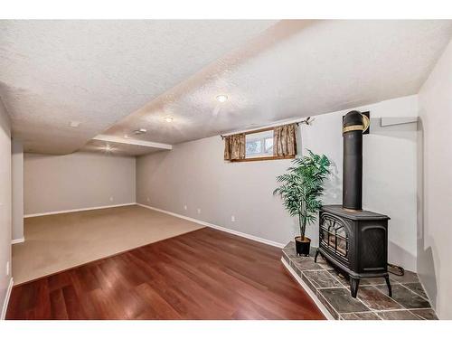 80 Suncastle Crescent Se, Calgary, AB - Indoor