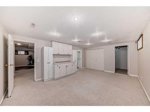 80 Suncastle Crescent Se, Calgary, AB - Indoor