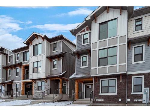 418 Alpine Avenue Sw, Calgary, AB - Outdoor With Facade