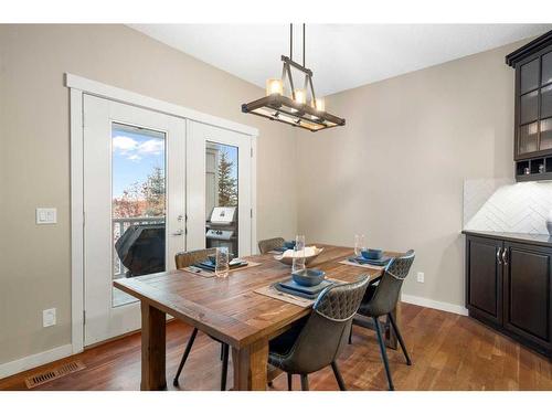 638 Coopers Drive Sw, Airdrie, AB - Indoor Photo Showing Dining Room