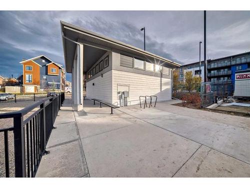 2105-350 Livingston Common Ne, Calgary, AB - Outdoor