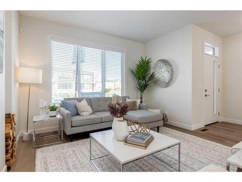 307 Belvedere Drive Se, Calgary, AB - Indoor Photo Showing Living Room