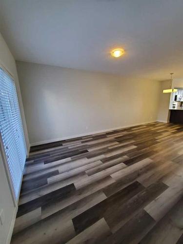 260 Copperleaf Way Se, Calgary, AB - Indoor Photo Showing Other Room