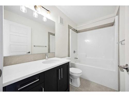 261 Crimson Ridge Place, Calgary, AB - Indoor Photo Showing Bathroom