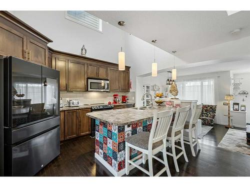 75 Auburn Bay Crescent Se, Calgary, AB - Indoor Photo Showing Kitchen With Upgraded Kitchen