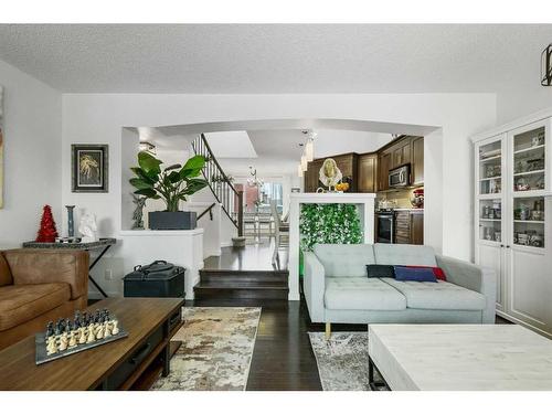 75 Auburn Bay Crescent Se, Calgary, AB - Indoor Photo Showing Living Room