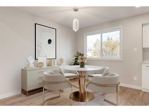 720 Alderwood Place Se, Calgary, AB - Indoor Photo Showing Dining Room