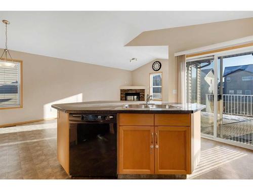 27 Covecreek Place Ne, Calgary, AB - Indoor Photo Showing Kitchen With Double Sink