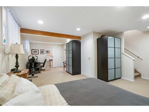 149 Tuscany Drive Nw, Calgary, AB - Indoor Photo Showing Bathroom