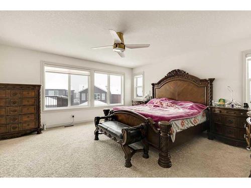 58 Lucas Cove Nw, Calgary, AB - Indoor Photo Showing Bedroom