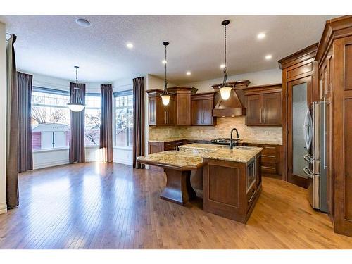 208 Coopers Grove Sw, Airdrie, AB - Indoor Photo Showing Kitchen With Double Sink With Upgraded Kitchen