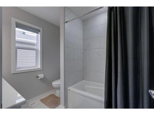 103 Cityside Terrace Ne, Calgary, AB - Indoor Photo Showing Bathroom