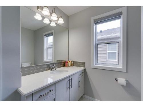 103 Cityside Terrace Ne, Calgary, AB - Indoor Photo Showing Bathroom