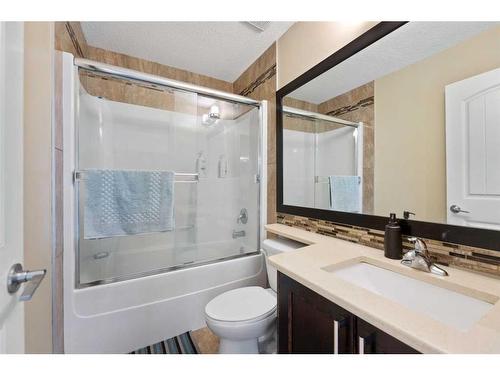 150 Saddlelake Grove Ne, Calgary, AB - Indoor Photo Showing Bathroom