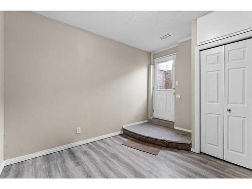 17 Martinvalley Crescent Ne, Calgary, AB - Indoor Photo Showing Other Room