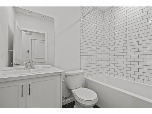 149 Belmont Way Sw, Calgary, AB - Indoor Photo Showing Bathroom