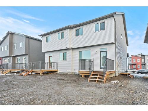 149 Belmont Way Sw, Calgary, AB - Outdoor