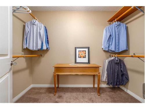 204 Auburn Springs Close Se, Calgary, AB - Indoor With Storage