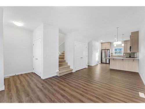 296 Cornerbrook Drive, Calgary, AB - Indoor Photo Showing Kitchen