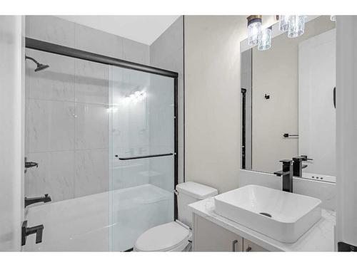 11 South Shore Road, Chestermere, AB - Indoor Photo Showing Bathroom