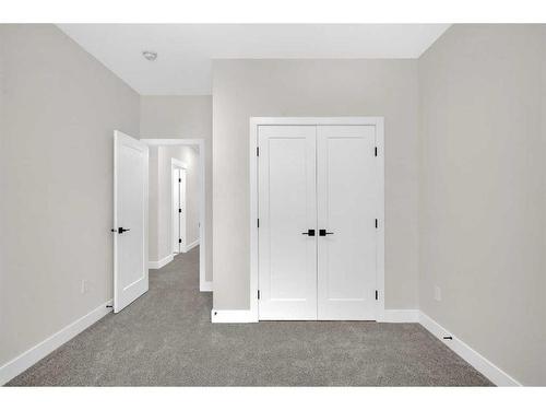 11 South Shore Road, Chestermere, AB - Indoor Photo Showing Other Room