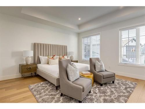 25 Timberline Court Sw, Calgary, AB - Indoor Photo Showing Bedroom