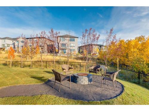 25 Timberline Court Sw, Calgary, AB - Outdoor