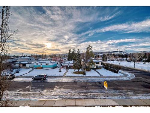 21-7720 39 Avenue Nw, Calgary, AB - Outdoor With View