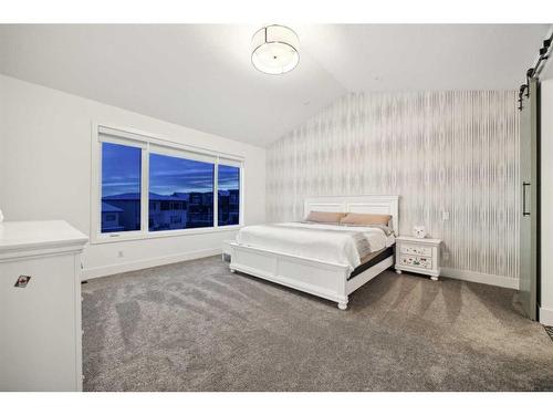 59 Timberline Point Sw, Calgary, AB - Indoor Photo Showing Bedroom