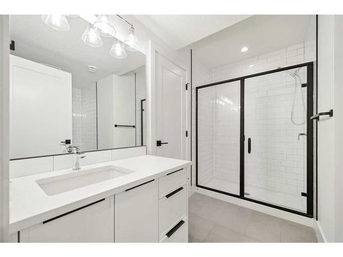 59 Timberline Point Sw, Calgary, AB - Indoor Photo Showing Bathroom