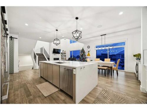 59 Timberline Point Sw, Calgary, AB - Indoor Photo Showing Kitchen