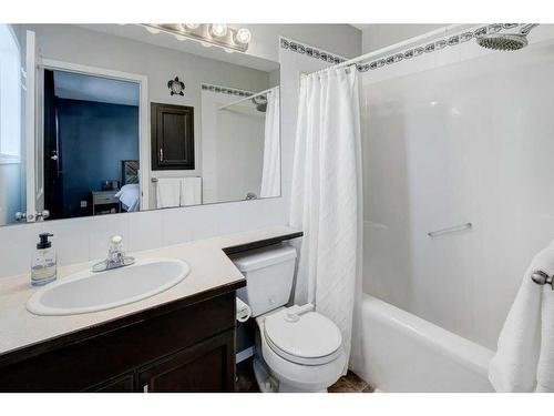 62 Jensen Heights Place Ne, Airdrie, AB - Indoor Photo Showing Bathroom