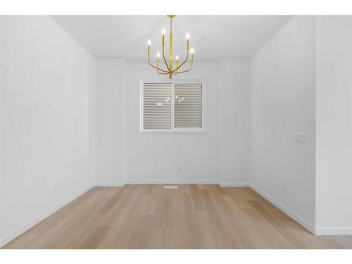 296 Hotchkiss Drive Se, Calgary, AB - Indoor Photo Showing Other Room