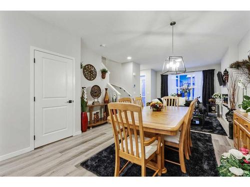 84 Wolf Gate, Okotoks, AB - Indoor Photo Showing Dining Room