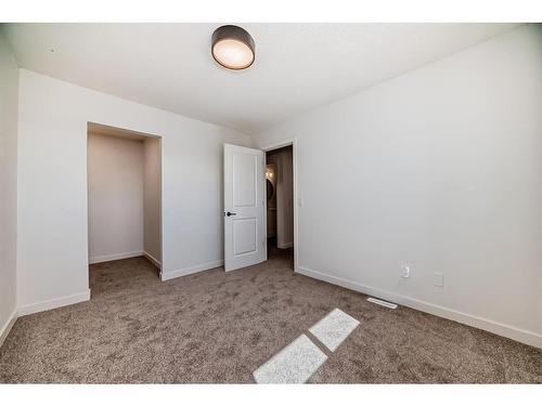 138-3015 51 Street Sw, Calgary, AB - Indoor Photo Showing Other Room