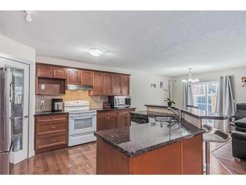 85 Sherwood Common Nw, Calgary, AB - Indoor Photo Showing Kitchen