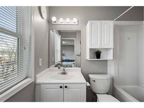 75 Bridlewood Avenue Sw, Calgary, AB - Indoor Photo Showing Bathroom