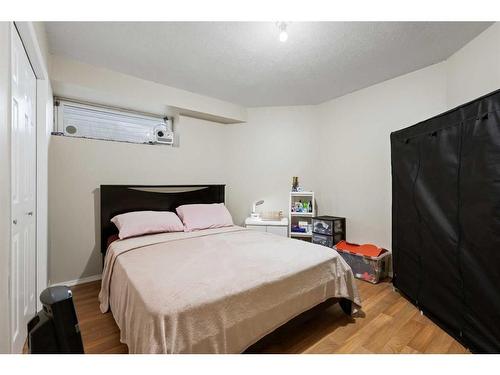 75 Bridlewood Avenue Sw, Calgary, AB - Indoor Photo Showing Bedroom