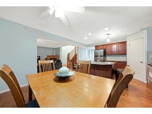 153 Somerset Way Sw, Calgary, AB - Indoor Photo Showing Dining Room