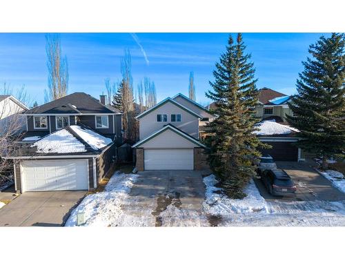 153 Somerset Way Sw, Calgary, AB - Outdoor With Facade