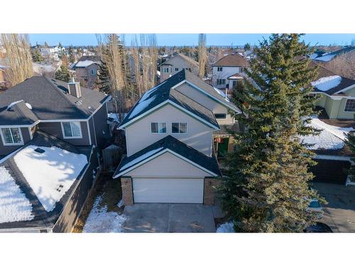 153 Somerset Way Sw, Calgary, AB - Outdoor