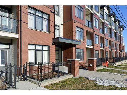 305-1702 17 Avenue Sw, Calgary, AB - Outdoor With Balcony