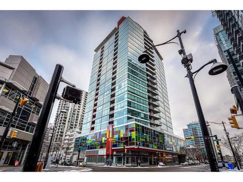 906-135 13 Avenue Sw, Calgary, AB - Outdoor With Facade