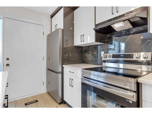 61-116 Silver Crest Drive Nw, Calgary, AB - Indoor Photo Showing Kitchen