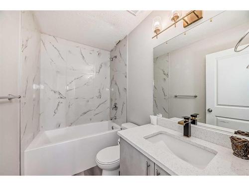 232 Manora Crescent Ne, Calgary, AB - Indoor Photo Showing Bathroom